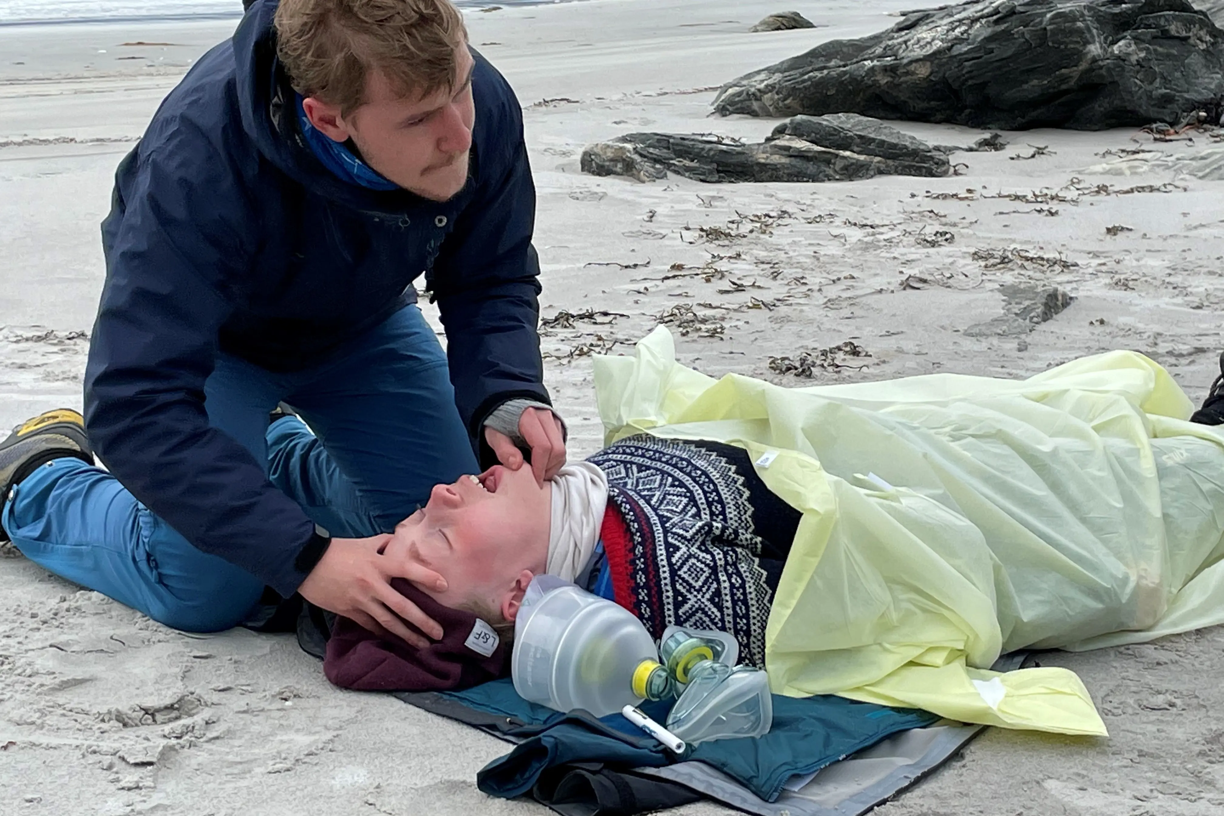 Legestudenter øvelse - foto Ingrid Petrikke Olsen.jpg