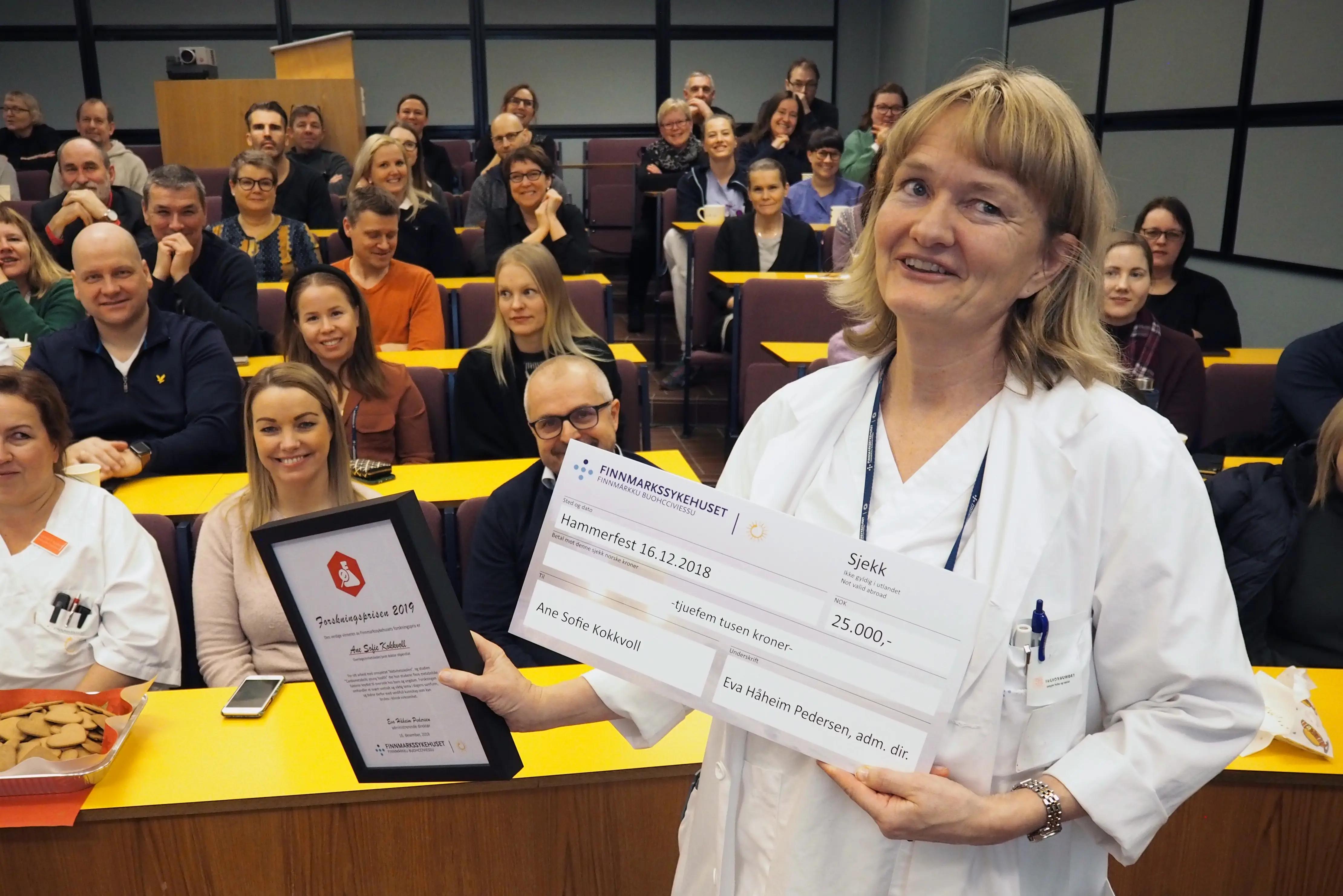 Ane Kokkvoll mottar Forskningsprisen 2019 for arbeidet med Aktivitetsskolen. 